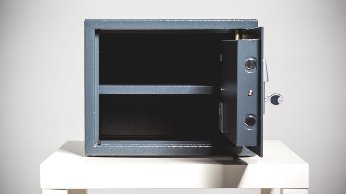 Security Safes Cash Ratings Peterborough